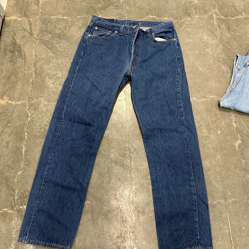 Levis 501 Original Fit Straight Leg Button Fly Dark Wash Jeans Mens W36 L32 501